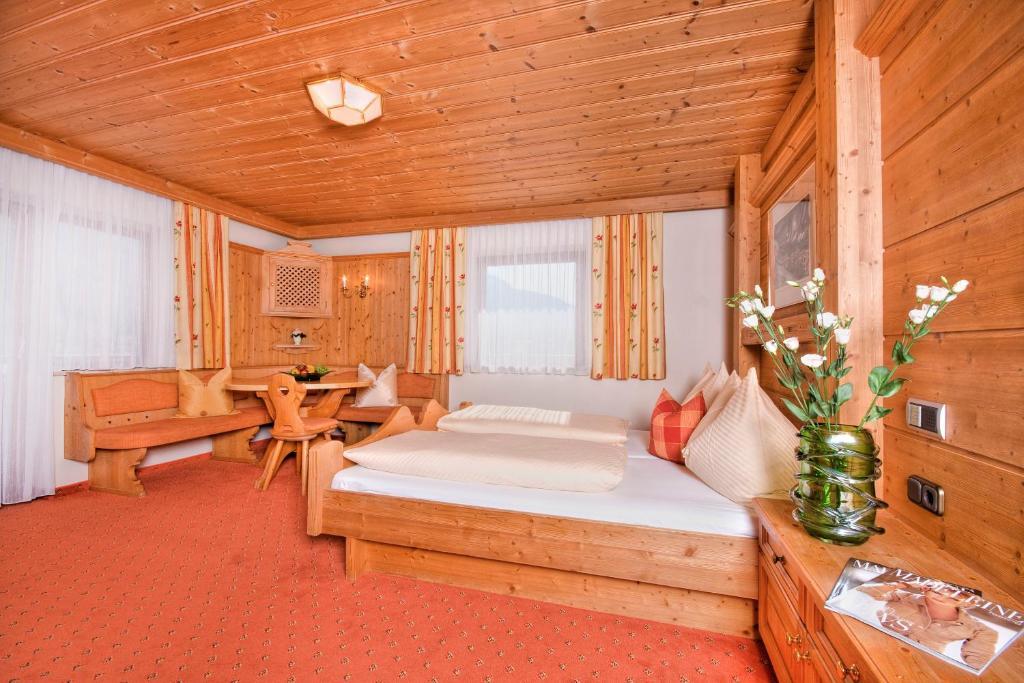 Landhaus Rohregger Нойкірхен-ам-Гросфенедігер Екстер'єр фото